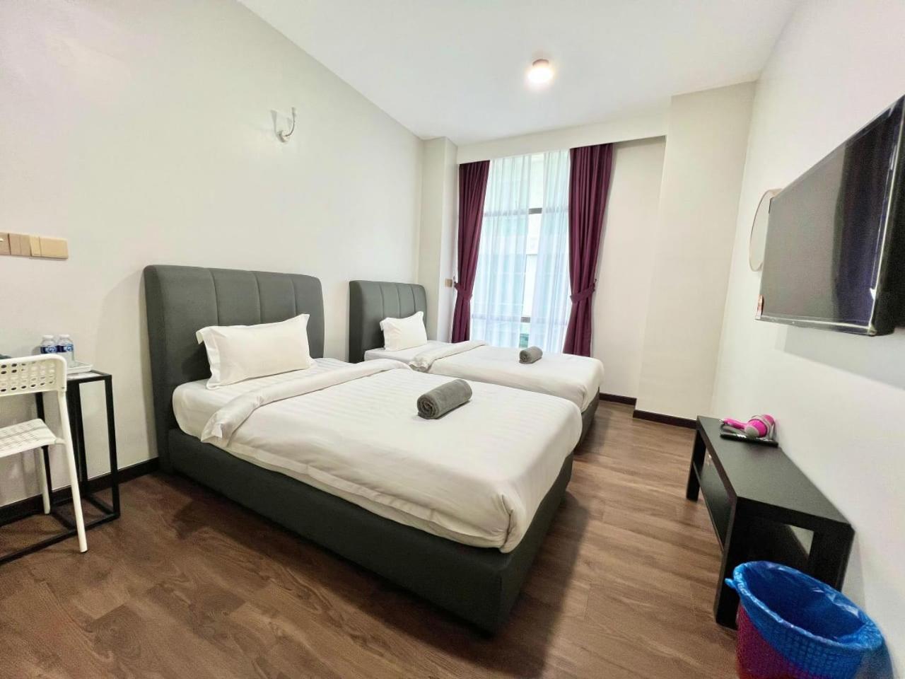 New Margo Hotel Kk Kota Kinabalu Zewnętrze zdjęcie