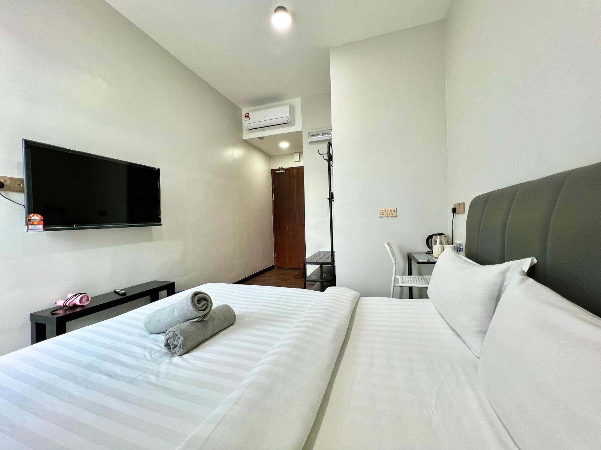 New Margo Hotel Kk Kota Kinabalu Zewnętrze zdjęcie