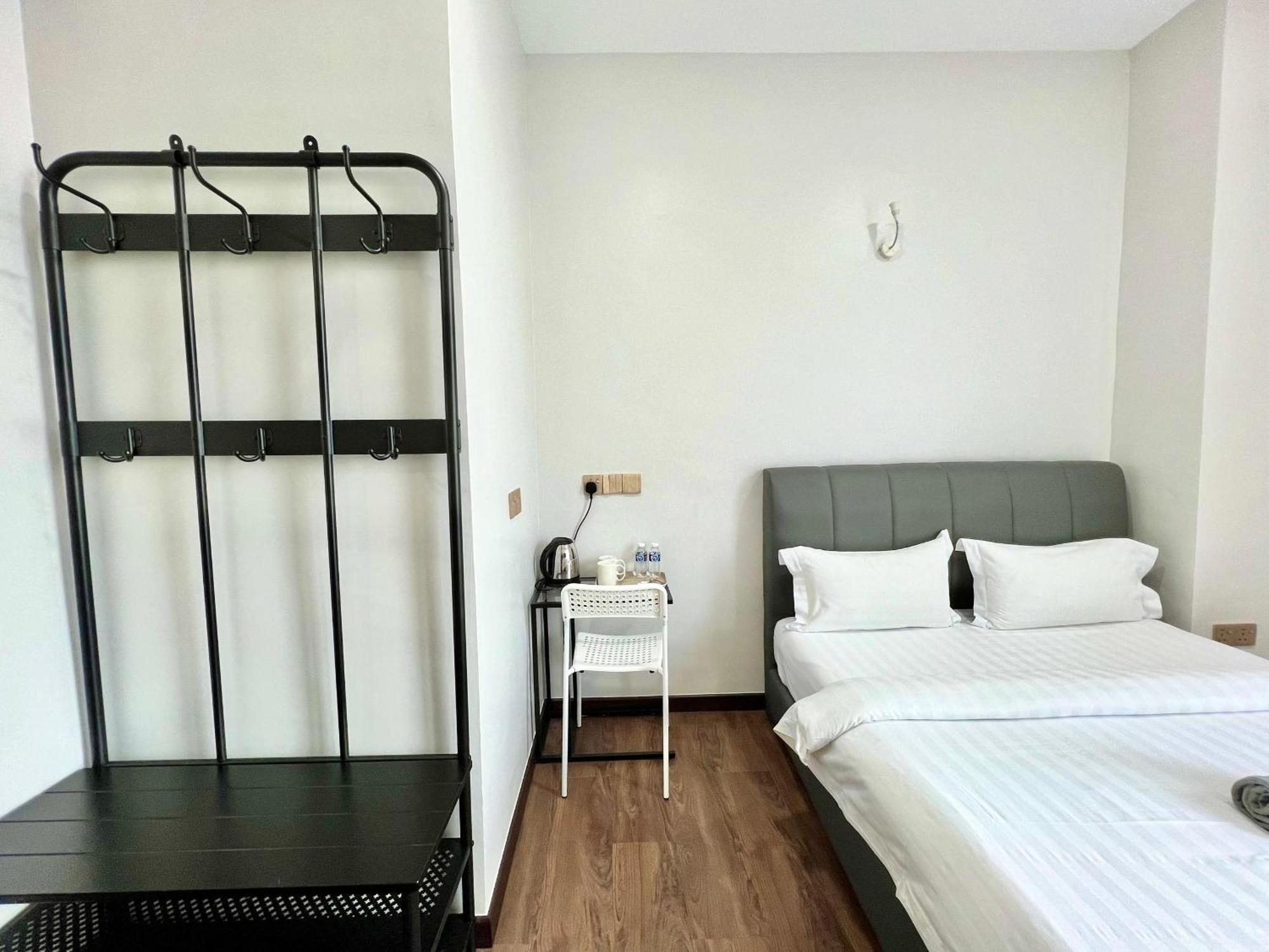 New Margo Hotel Kk Kota Kinabalu Zewnętrze zdjęcie